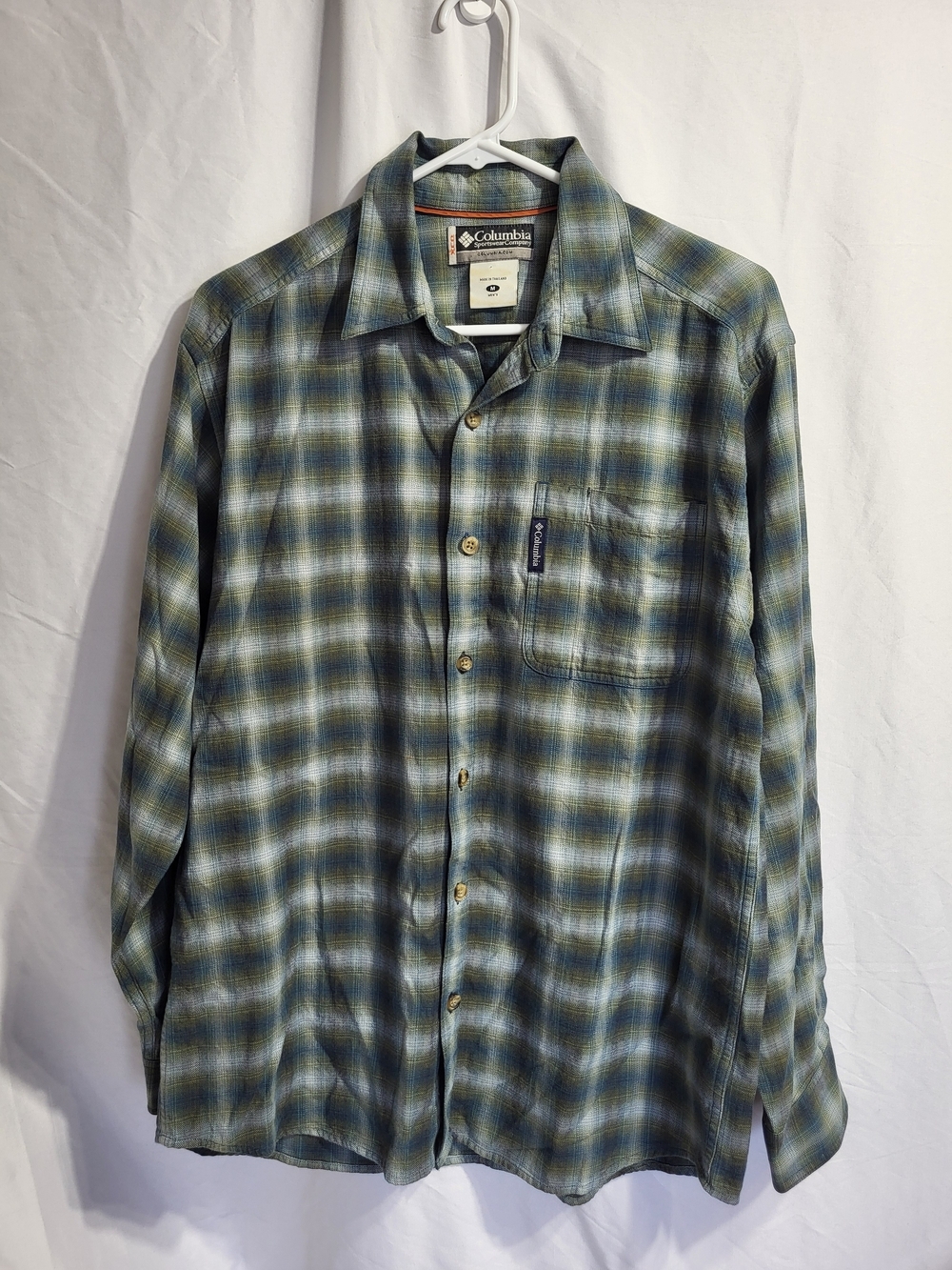 Columbia Men's Green Plaid Button-Up Shirt, Size Medium